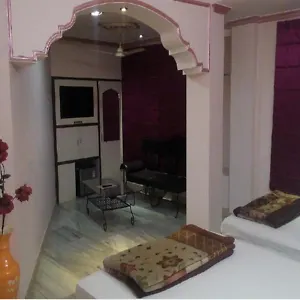 hotel-sri-ram-international.hotels-varanasi.com/